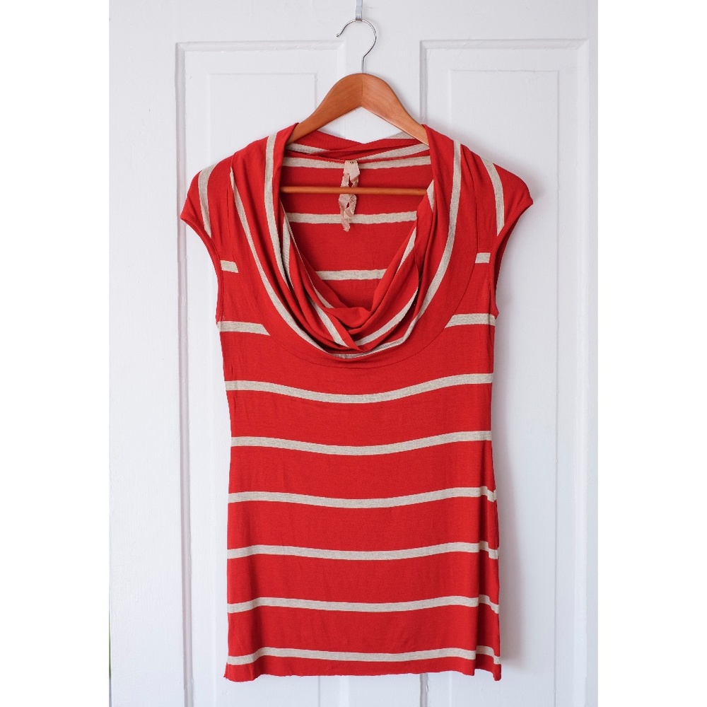 Anthropolgie Bailey 44 Red Striped Top Size Medium